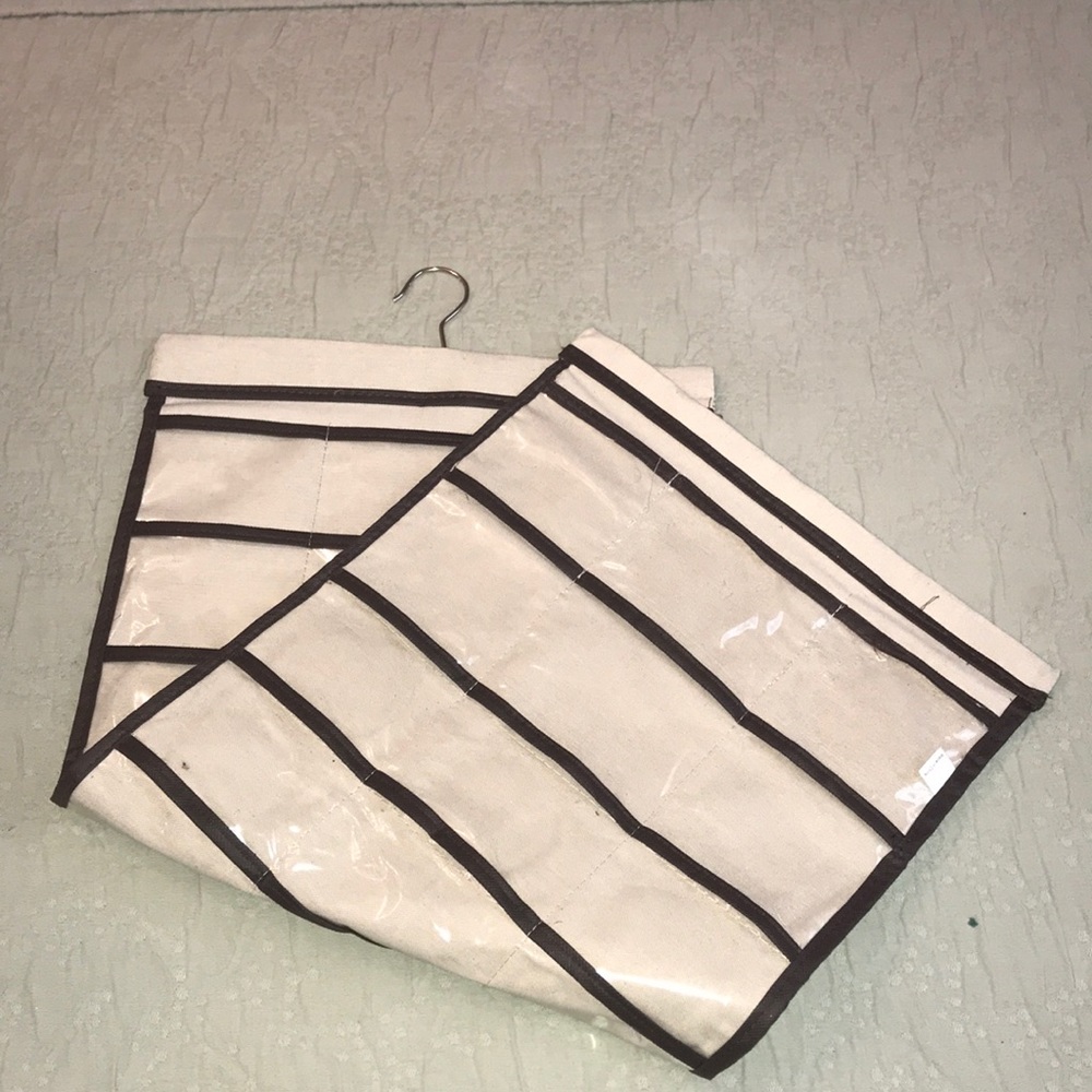 Canvas jewelry holder - Picture 2 of 2